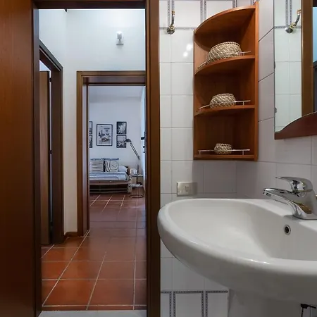 Apartmán Guesthost - A 2 Min Dal Museo Della Cattedrale San Ferrara