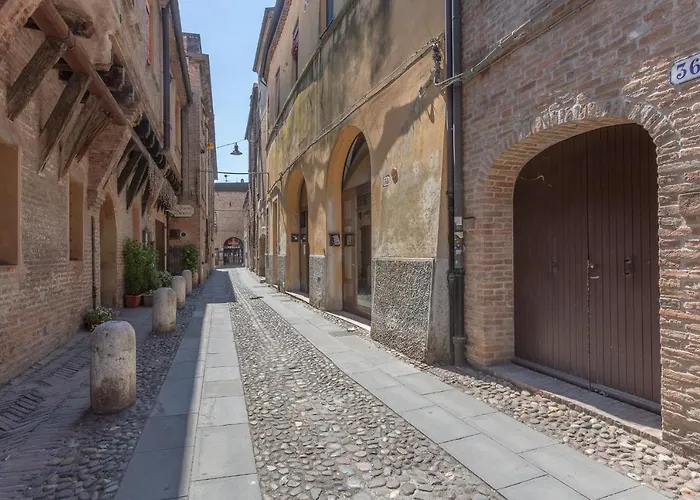 Guesthost - A 2 Min Dal Museo Della Cattedrale San *